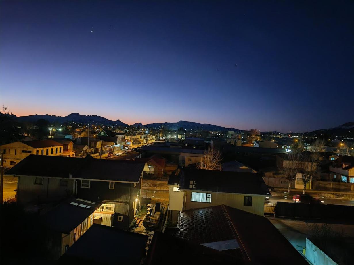 Sheuen Patagonia Hostel Puerto Natales Ngoại thất bức ảnh