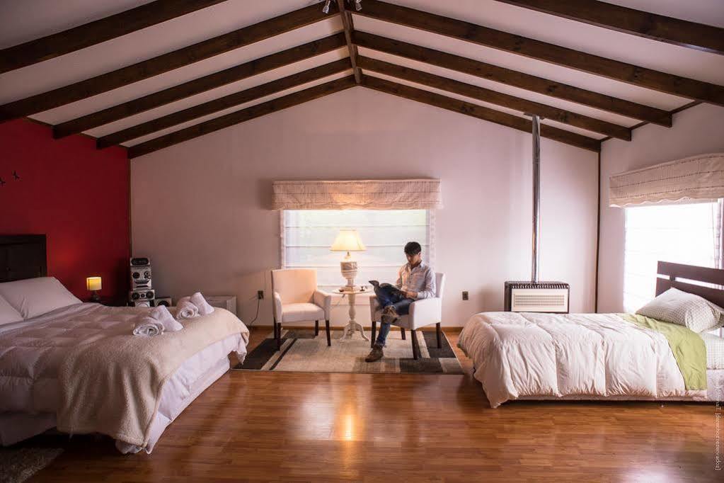 Sheuen Patagonia Hostel Puerto Natales Ngoại thất bức ảnh
